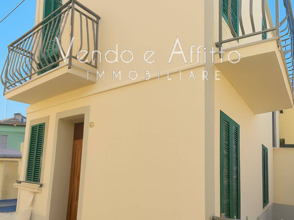 casa indipendente in vendita a Montenero di Bisaccia