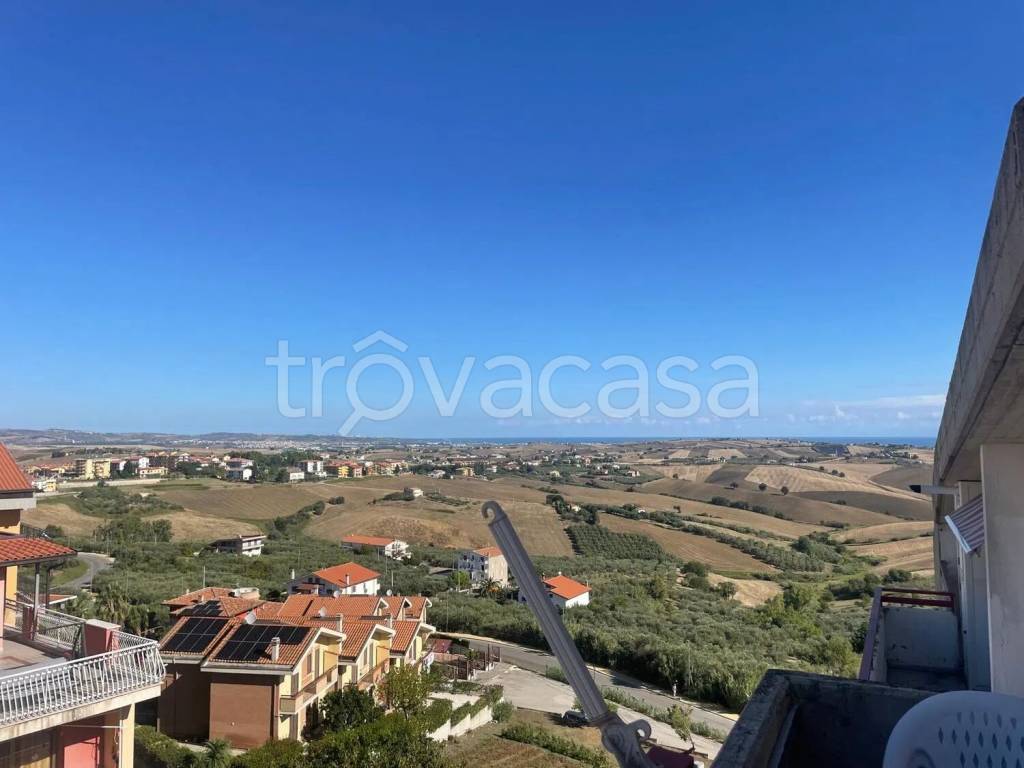 appartamento in vendita a Montenero di Bisaccia