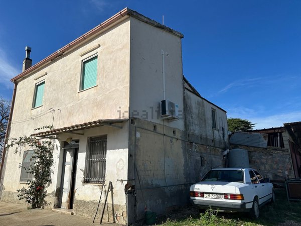 locale di sgombero in vendita a Montenero di Bisaccia