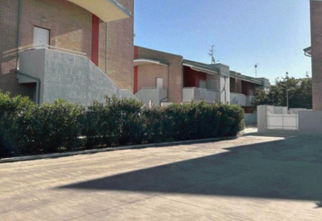 casa indipendente in vendita a Montenero di Bisaccia