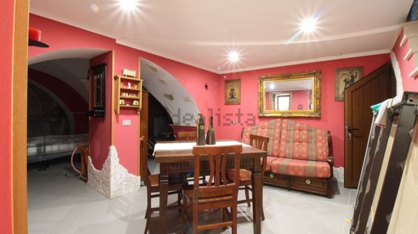 casa indipendente in vendita a Montenero di Bisaccia