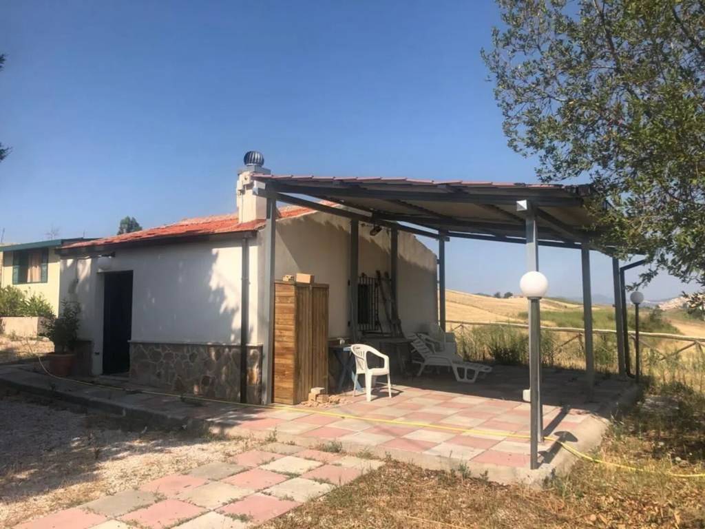 terreno agricolo in vendita a Montenero di Bisaccia