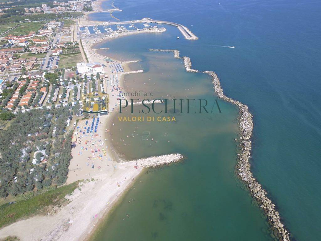 negozio in vendita a Montenero di Bisaccia