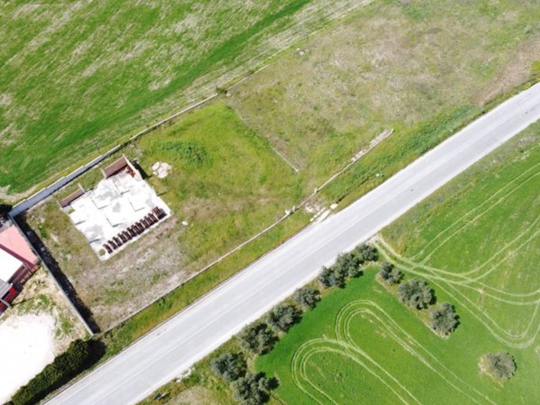 negozio in vendita a Montenero di Bisaccia