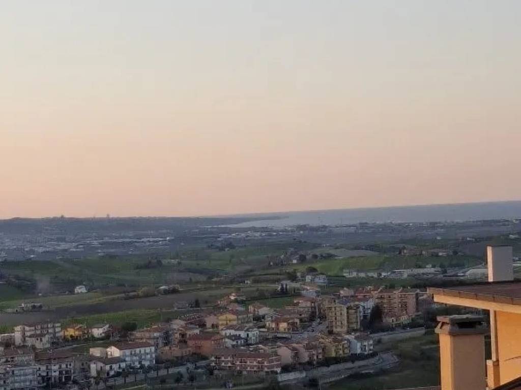 appartamento in vendita a Montenero di Bisaccia