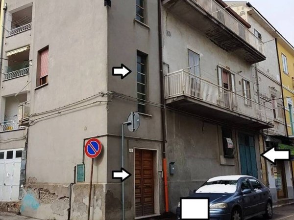 casa indipendente in vendita a Montenero di Bisaccia
