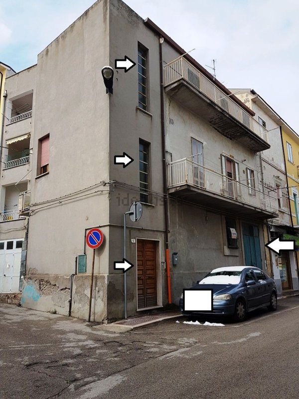 casa indipendente in vendita a Montenero di Bisaccia