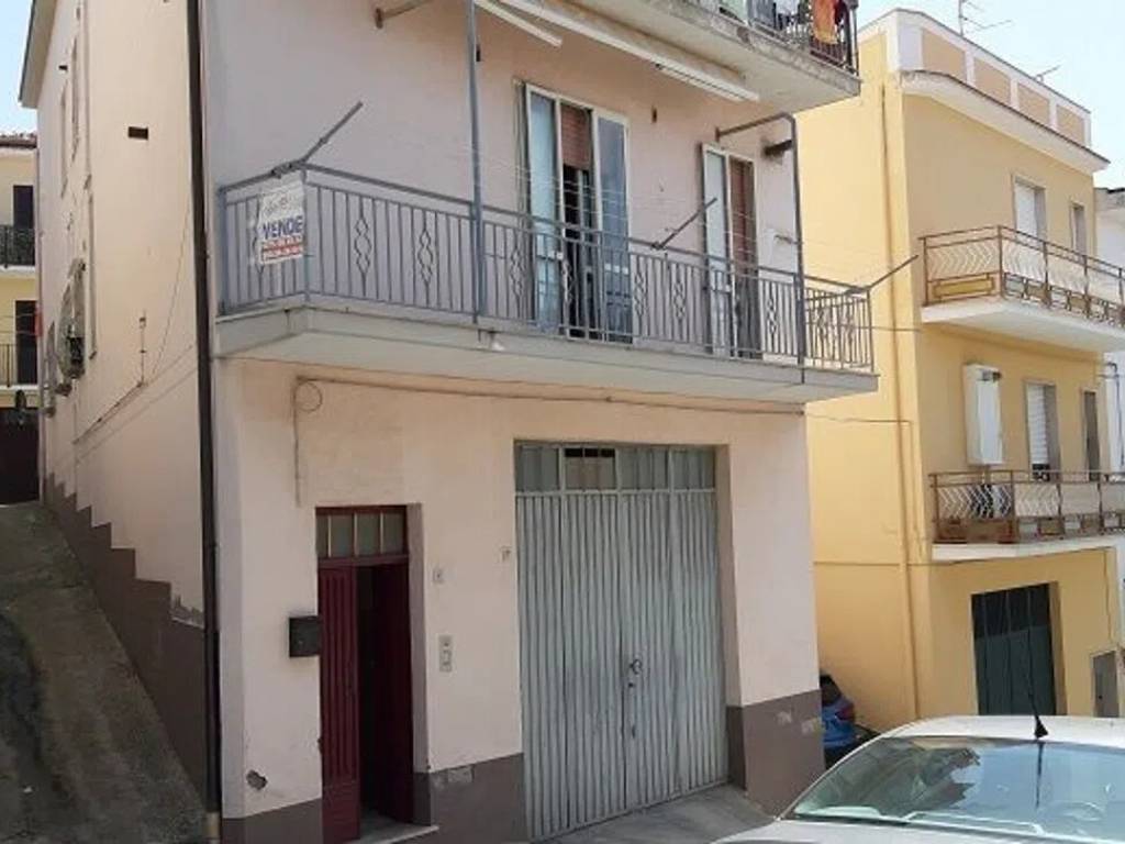 appartamento in vendita a Montenero di Bisaccia