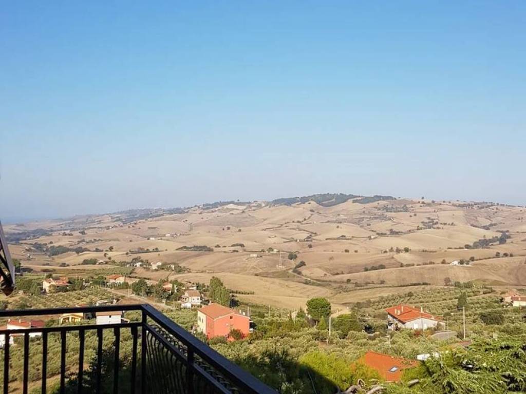 appartamento in vendita a Montenero di Bisaccia