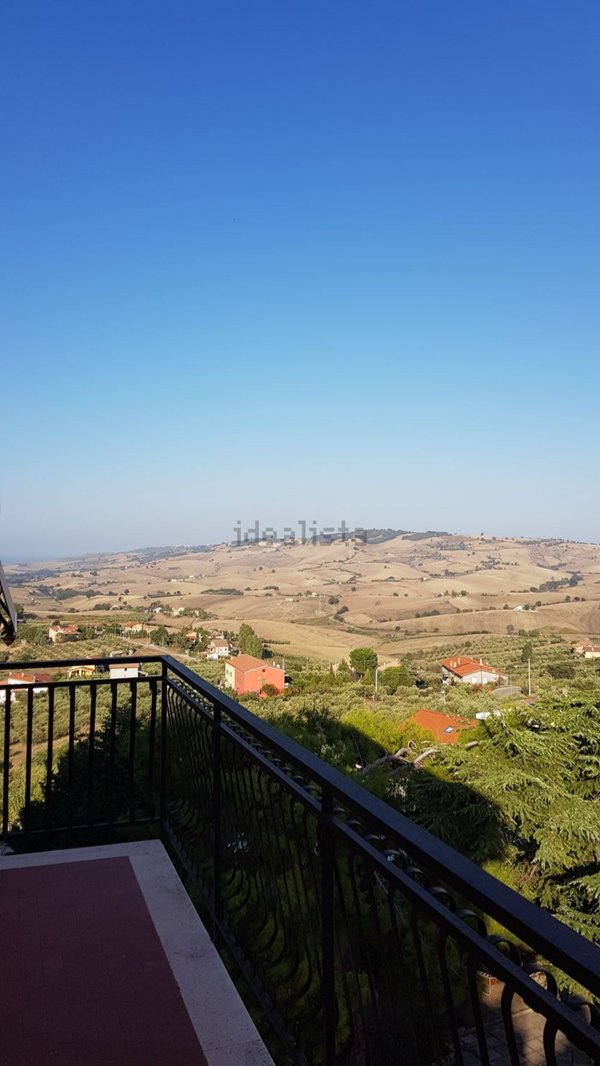 appartamento in vendita a Montenero di Bisaccia