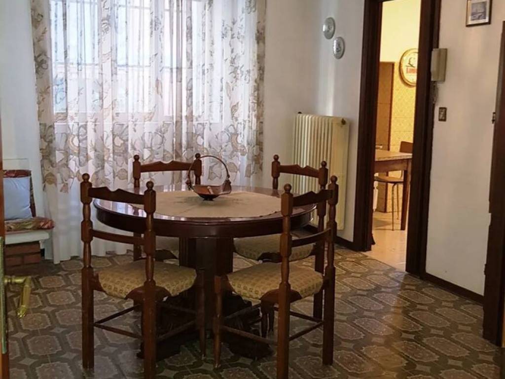 casa indipendente in vendita a Montenero di Bisaccia