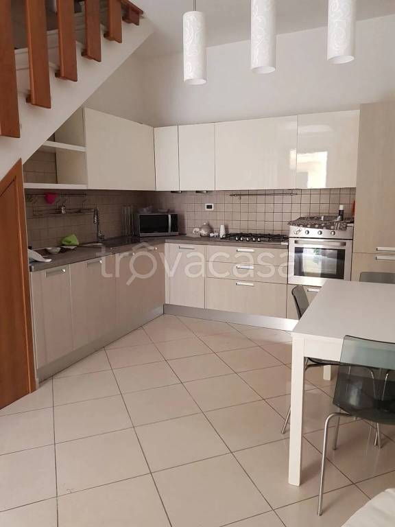 casa indipendente in vendita a Montenero di Bisaccia