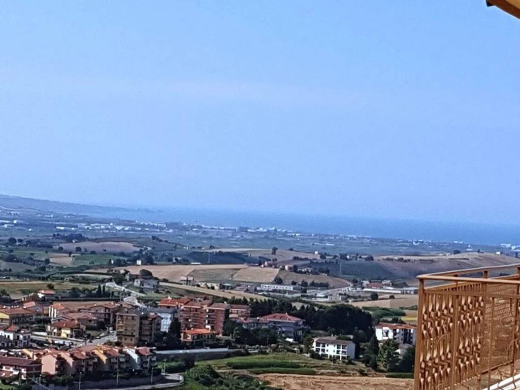 appartamento in vendita a Montenero di Bisaccia