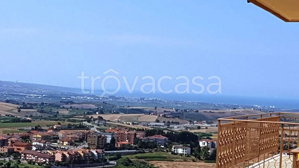 appartamento in vendita a Montenero di Bisaccia