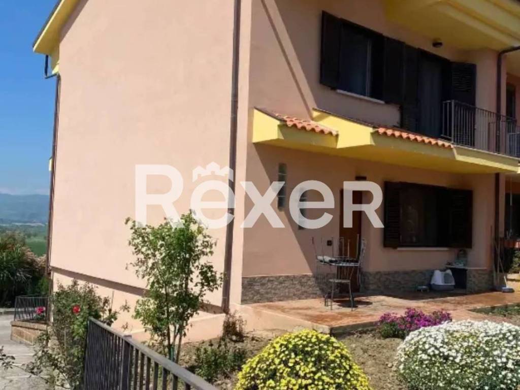 casa indipendente in vendita a Montenero di Bisaccia