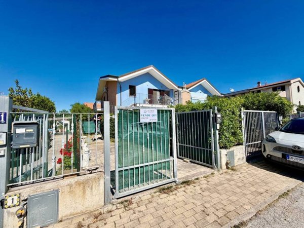 appartamento in vendita a Montenero di Bisaccia