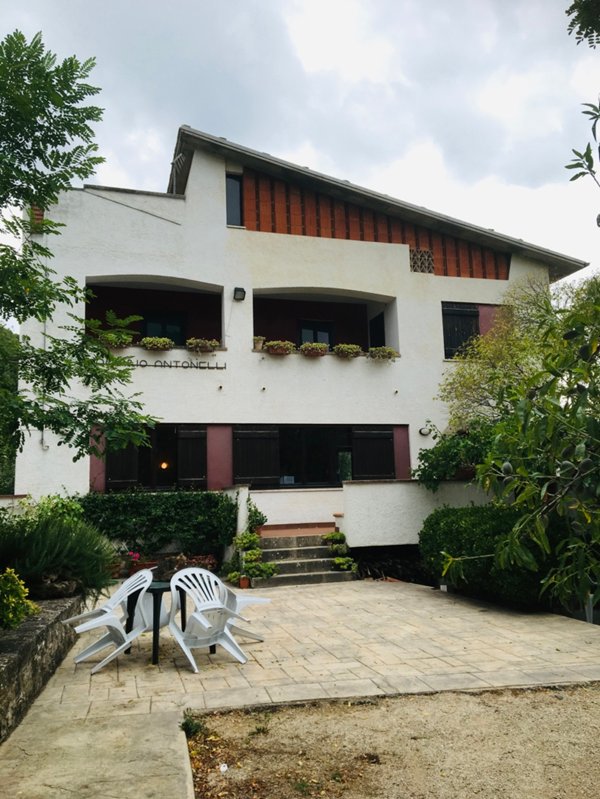 casa indipendente in vendita a Morrone del Sannio