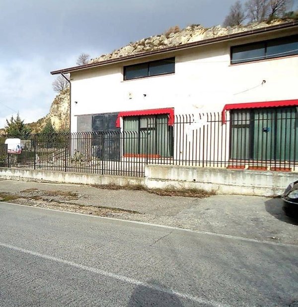 casa indipendente in vendita ad Oratino