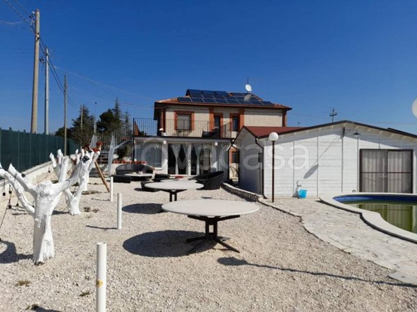 casa indipendente in vendita ad Oratino