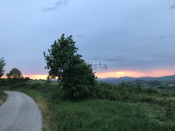 terreno edificabile in vendita ad Oratino