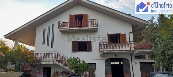 casa indipendente in vendita ad Oratino