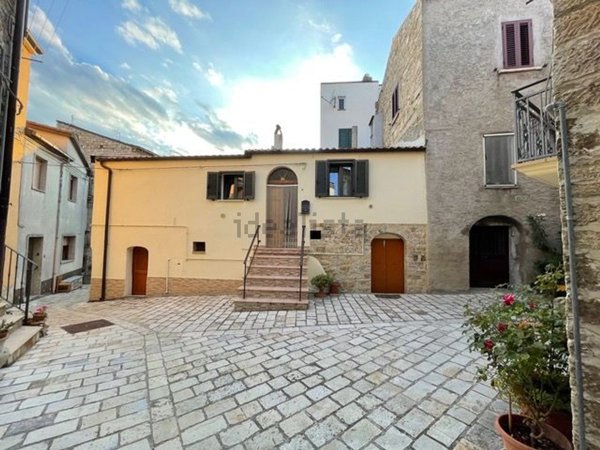appartamento in vendita a Palata