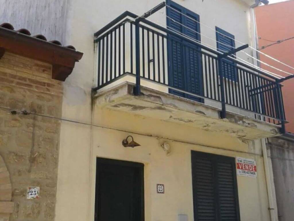 intera palazzina in vendita a Petacciato