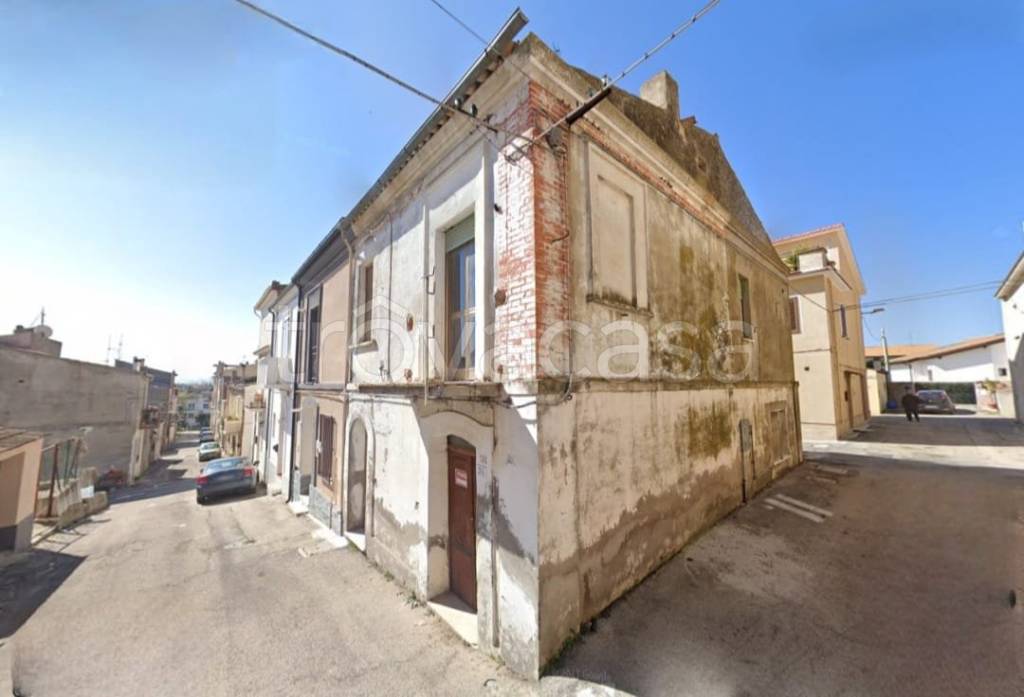 casa indipendente in vendita a Petacciato