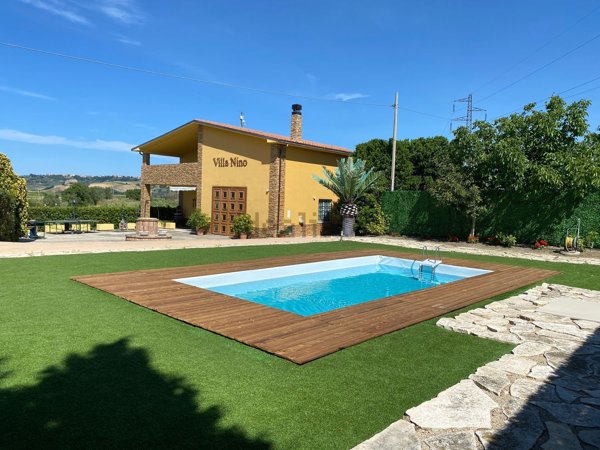 casa indipendente in vendita a Petacciato