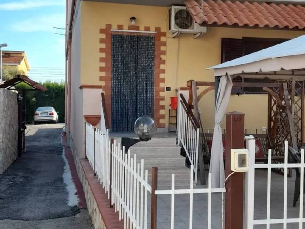 casa indipendente in vendita a Petacciato