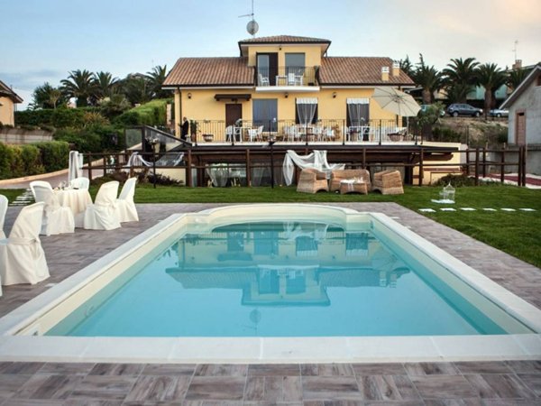 casa indipendente in vendita a Petacciato
