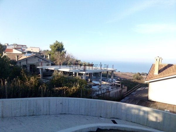 casa indipendente in vendita a Petacciato