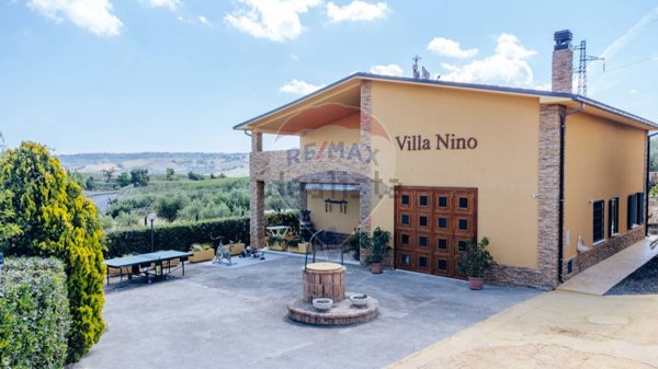 casa indipendente in vendita a Petacciato