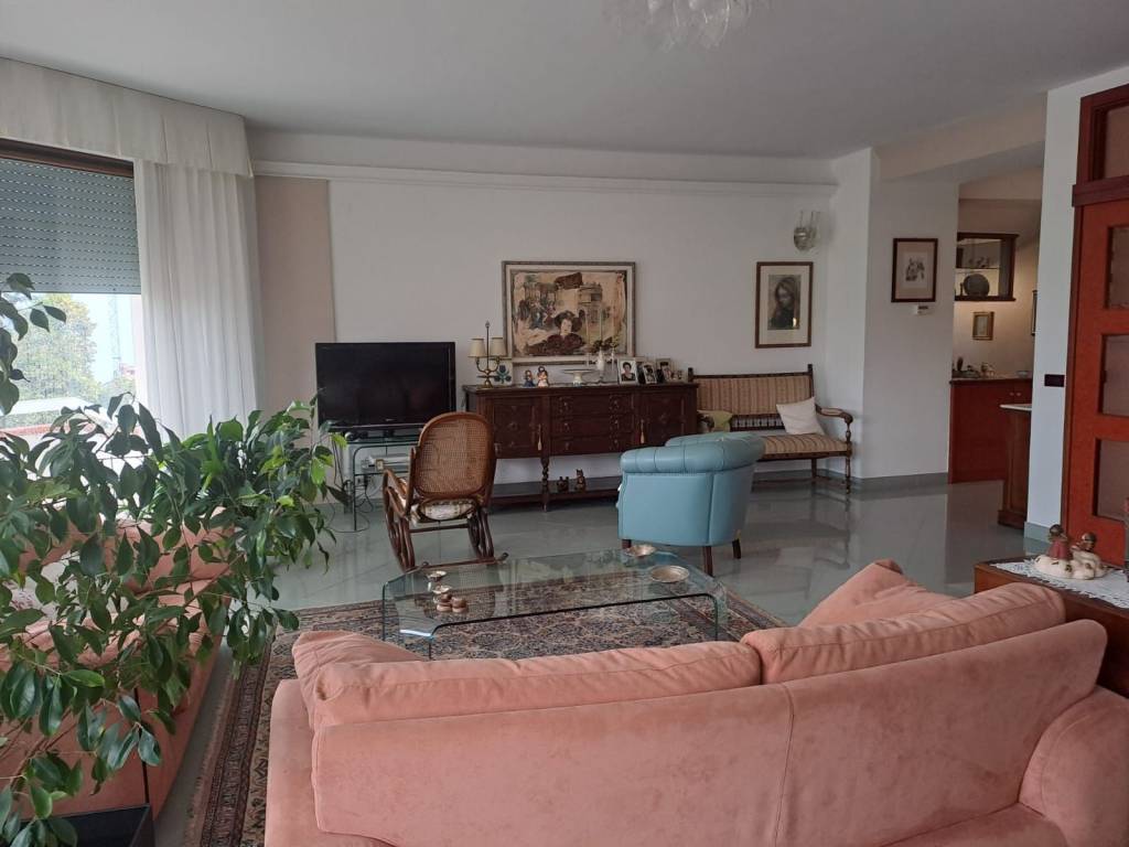 casa indipendente in vendita a Petacciato