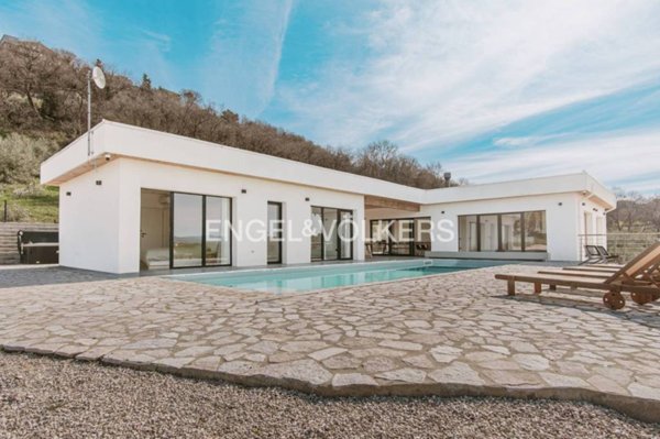 casa indipendente in vendita a Petacciato