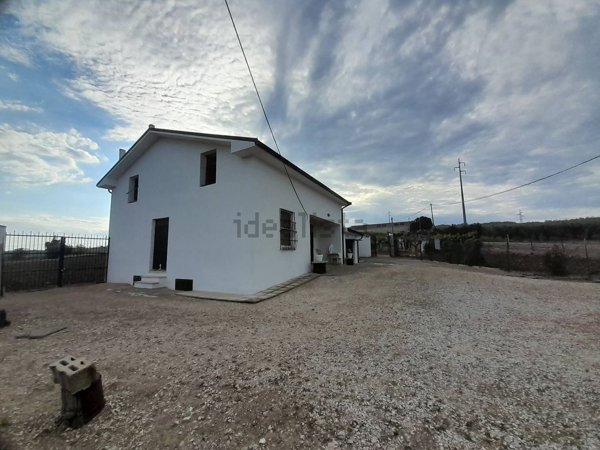 casa indipendente in vendita a Petacciato in zona Scalo Ferroviario