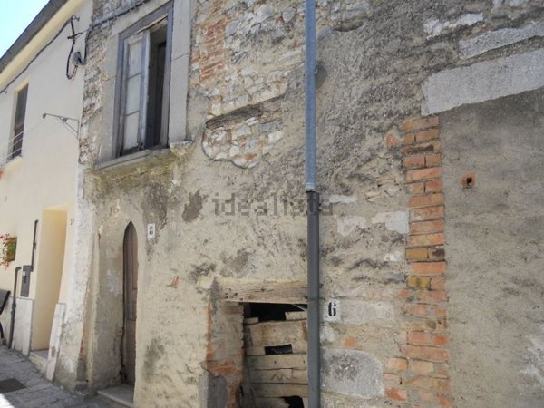 casa indipendente in vendita a Petrella Tifernina