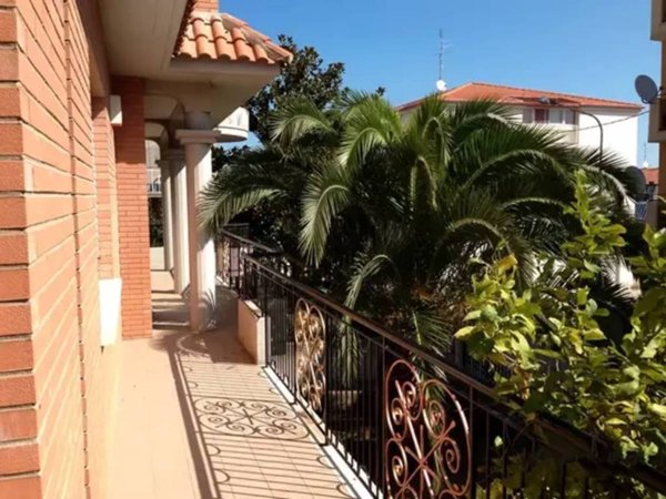 casa indipendente in vendita a Portocannone