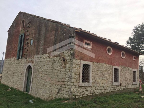 casa indipendente in vendita a Riccia