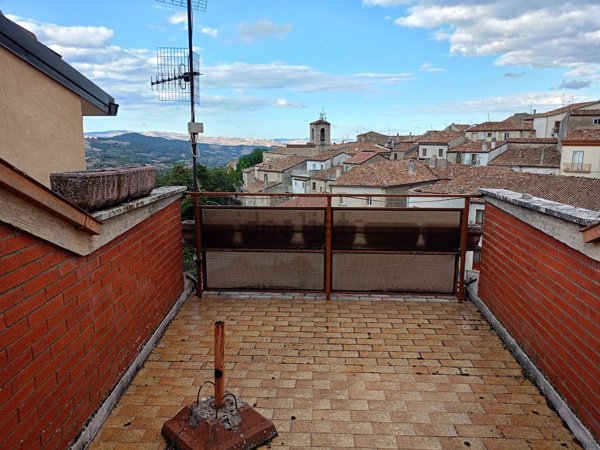 casa indipendente in vendita a Riccia