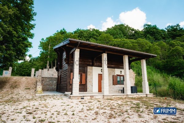 casa indipendente in vendita a Riccia