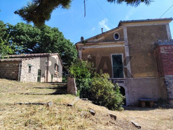 casa indipendente in vendita a Riccia