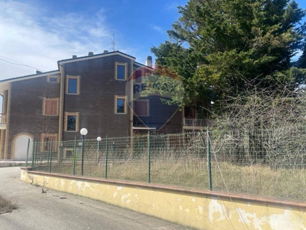 casa indipendente in vendita a Ripalimosani