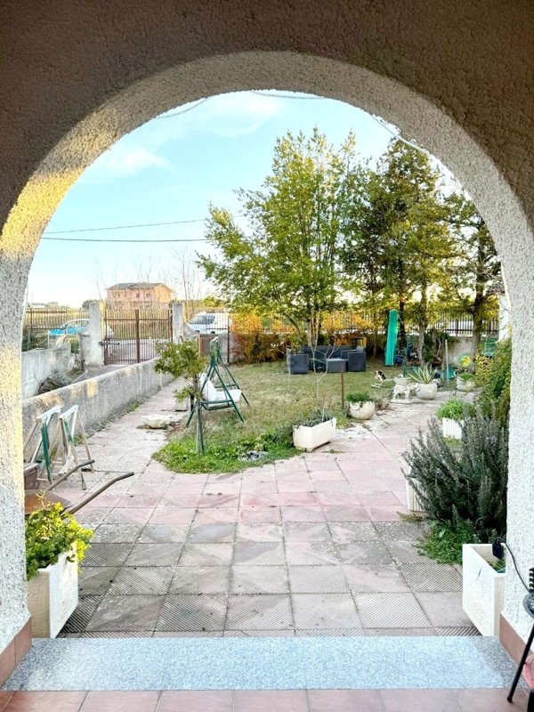 casa indipendente in vendita a Ripalimosani