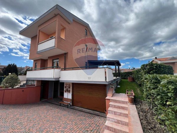 casa indipendente in vendita a Ripalimosani