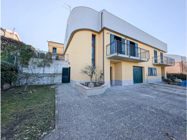casa indipendente in vendita a Ripalimosani