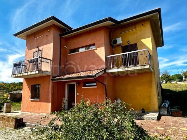 casa indipendente in vendita a Ripalimosani