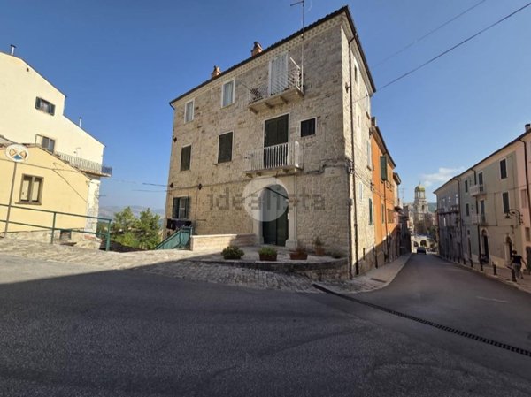 casa indipendente in vendita a Ripalimosani