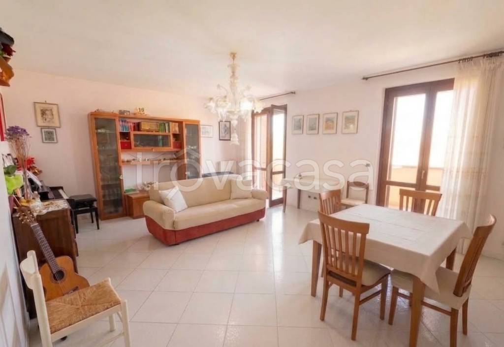 casa indipendente in vendita a Ripalimosani