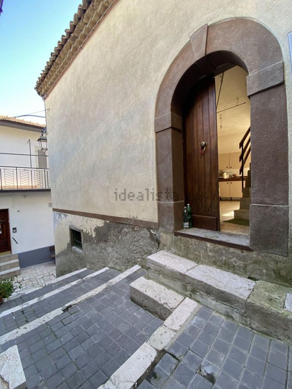 appartamento in vendita a Roccavivara